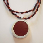 Kette aus 925 Sterlingsilber und Leder
