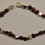 Armband aus 925 Sterlingsilber und Granat